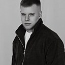 Знакомства: Кирилл, 24 года, Москва
