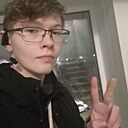 Знакомства: Илья, 22 года, Кострома