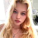 Знакомства: Ксю, 18 лет, Бахчисарай