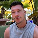 Знакомства: Максим, 32 года, Бердск