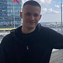 Знакомства: Максим, 24 года, Таганрог