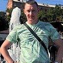 Знакомства: Александр, 32 года, Алчевск