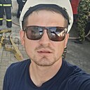 Знакомства: Андрей, 31 год, Тольятти