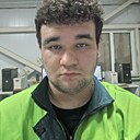 Знакомства: Максим, 21 год, Борисов