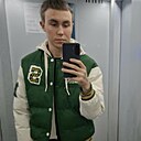 Знакомства: Максим, 21 год, Челябинск
