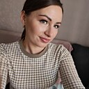 Знакомства: Ирина, 32 года, Тюмень