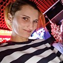 Знакомства: Юлія, 35 лет, Лохвица