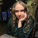 Знакомства: Серафима, 21 год, Курск