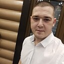 Знакомства: Радмир, 30 лет, Нижнекамск