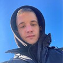 Знакомства: Валентин, 26 лет, Новозыбков