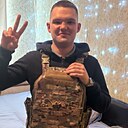 Знакомства: Artem, 19 лет, Рязань