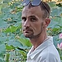 Знакомства: Юрий, 33 года, Волгоград