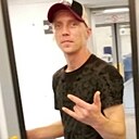 Знакомства: Александр, 32 года, Тельманово