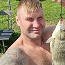 Знакомства: Александр, 34 года, Киселевск