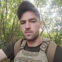 Знакомства: Ванька, 28 лет, Киев