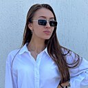 Знакомства: Arina, 25 лет, Луганск