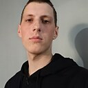 Знакомства: Олег, 22 года, Павлоград