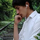 Знакомства: Ахмед, 27 лет, Муравленко