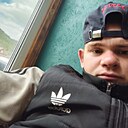 Знакомства: Максим, 25 лет, Горно-Алтайск