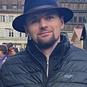 Знакомства: Виктор, 37 лет, Ульяновск