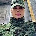 Знакомства: Евгений, 28 лет, Уссурийск