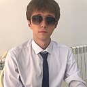 Знакомства: Adam, 19 лет, Тюмень