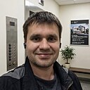 Знакомства: Александр, 22 года, Кривой Рог