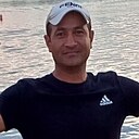 Знакомства: Сухроб, 36 лет, Томск