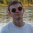 Знакомства: Илья, 33 года, Бийск