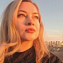 Знакомства: Евгения, 45 лет, Санкт-Петербург