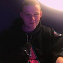 Знакомства: Artem, 18 лет, Энгельс