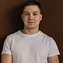 Знакомства: Евгений, 24 года, Магнитогорск