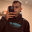 Знакомства: Константин, 24 года, Гвардейск