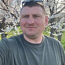 Знакомства: Максим, 38 лет, Карнауховка