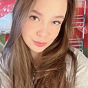 Знакомства: Лера, 23 года, Ижевск