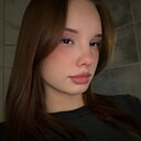 Знакомства: Ульяна, 21 год, Тюмень