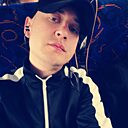 Знакомства: Илья, 37 лет, Серпухов