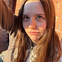 Знакомства: Ульяна, 20 лет, Санкт-Петербург