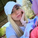 Знакомства: Кристина, 27 лет, Новочеркасск
