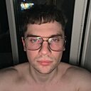 Знакомства: Максим, 23 года, Жодино