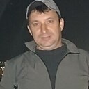 Знакомства: Руслан, 39 лет, Луга