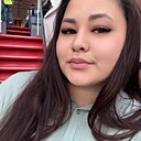 Знакомства: Lika, 29 лет, Омск