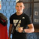 Знакомства: Артем, 31 год, Северодвинск