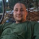 Знакомства: Илья, 35 лет, Калуга