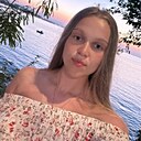 Знакомства: Юлия, 30 лет, Санкт-Петербург