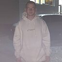 Знакомства: Тимофей, 19 лет, Сургут