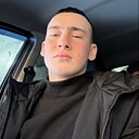 Знакомства: Олег, 28 лет, Чебоксары