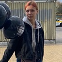 Знакомства: Ксения, 18 лет, Гомель