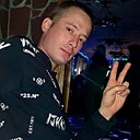Знакомства: Евгений, 28 лет, Ефремов