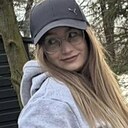 Знакомства: Лера, 29 лет, Каменское